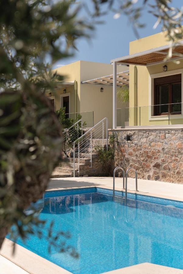 Mela Villas Maroulás エクステリア 写真