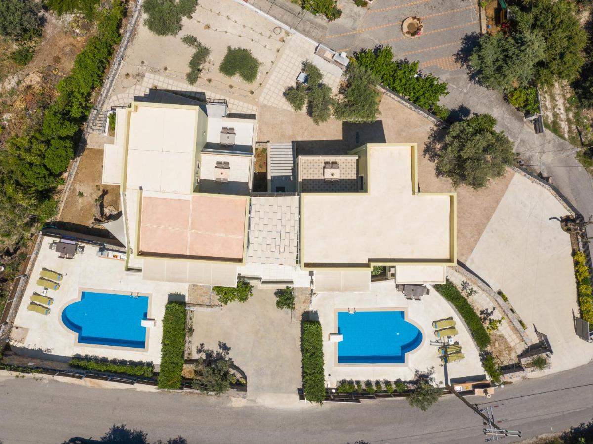 Mela Villas Maroulás エクステリア 写真