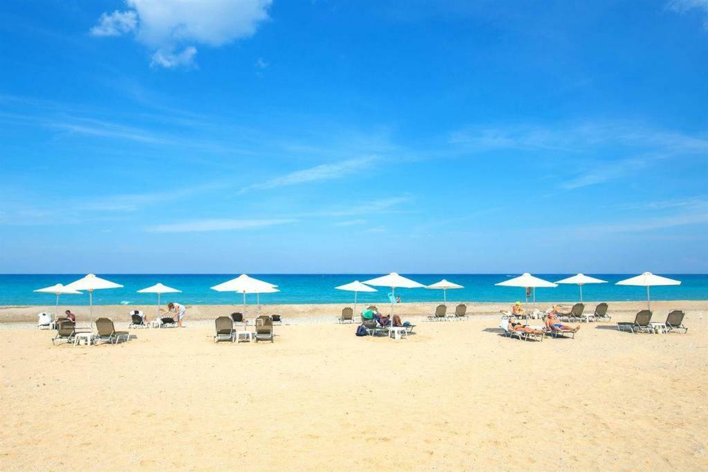 Mela Villas Maroulás エクステリア 写真